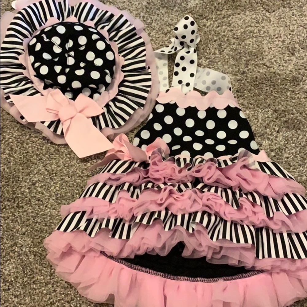 Mud Pie dress/top and hat set